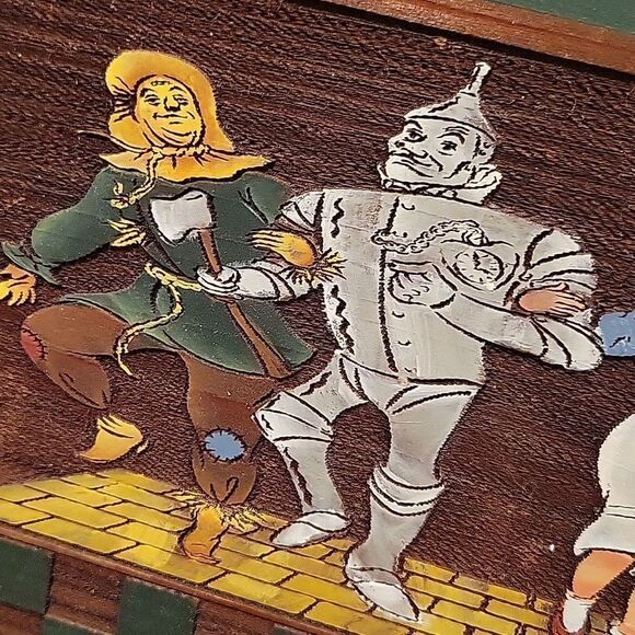 Vtg Wizard of Oz  Follow The Yellow Brick Road Lazer Cut Wood Welcome Wall Sign - Picture 3 of 8